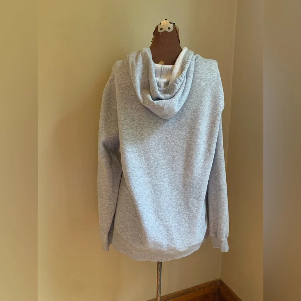 Levi’s gray hooded embossed sweatshirt, hoodie - Picture 6 of 9